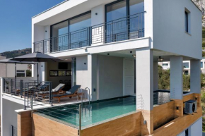 Villa Terazzo with heated pool